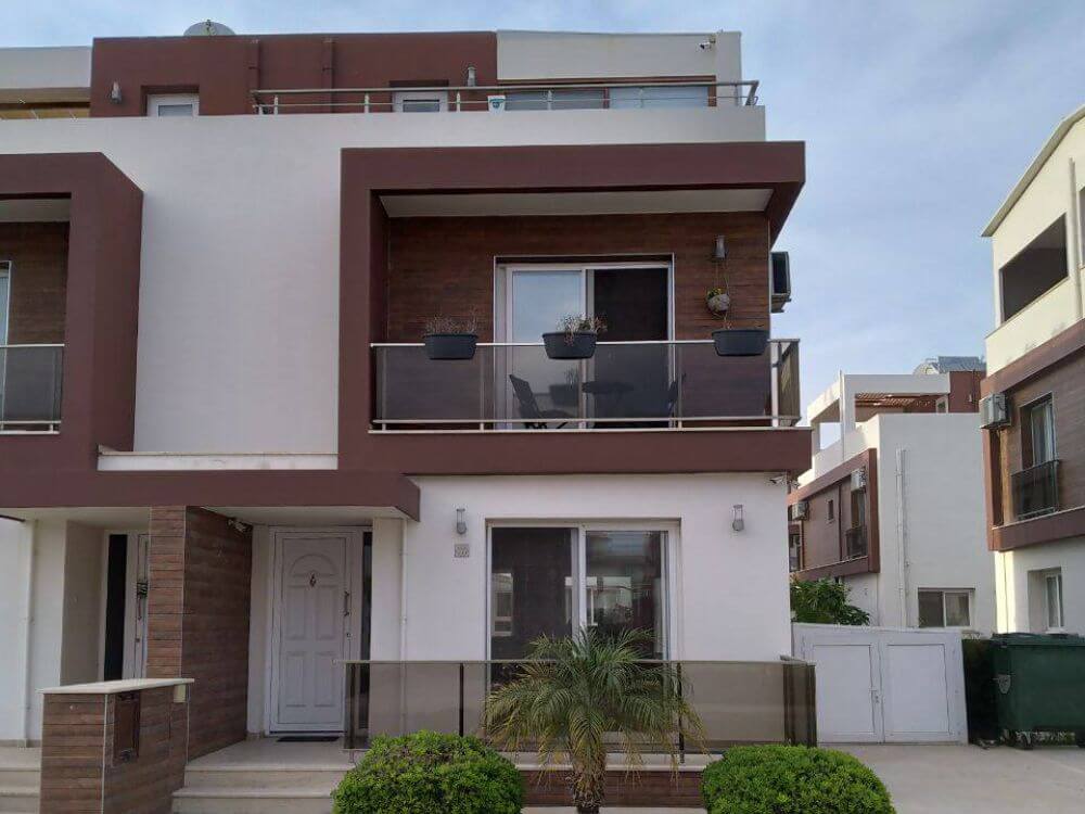 Terraced house in Iskele, 170 m2, £230,000 — Foto 1