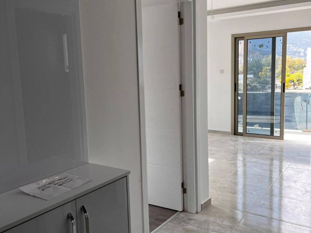 Apartment 1+1 Kyrenia, 60m2, £92,000 — Foto 3